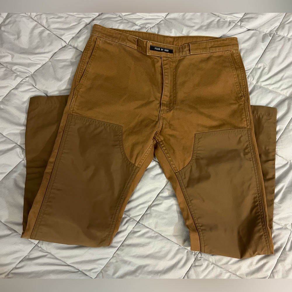 Fear of God Essentials 6th collection size small